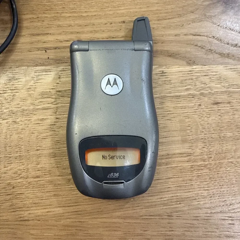 Motorola i836 Nextel Flip Cell Phone Tested Works